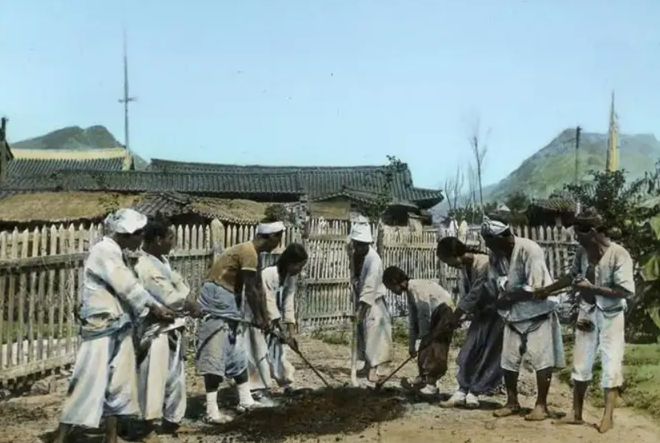 韓國(guó)人：我們發(fā)明漢字扔到中國(guó)，又發(fā)明韓文，日文也是韓國(guó)發(fā)明的(圖6)