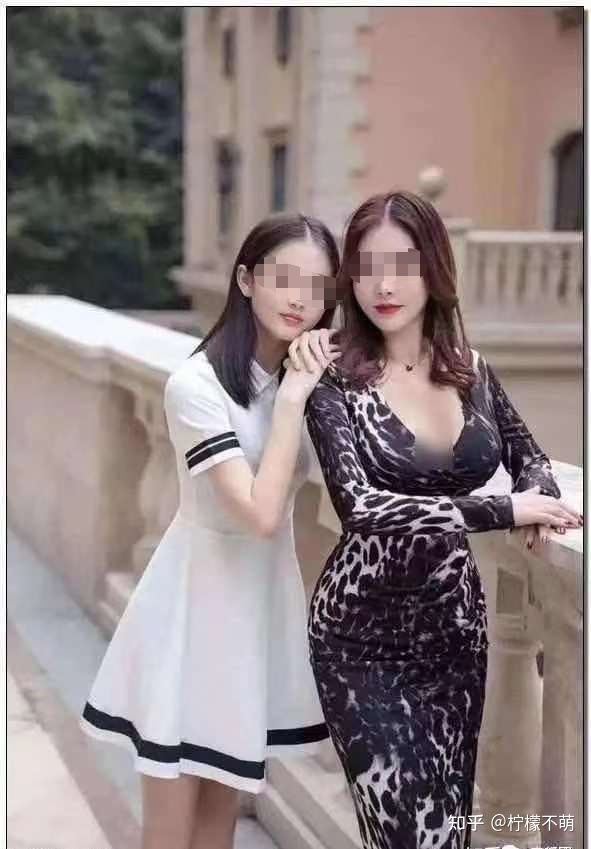 長(zhǎng)沙母女不雅事件,大量私照流出,真相毀三觀!(圖2) 長(zhǎng)沙母女不雅事件,大量私照流出,真相毀三觀!(圖2)