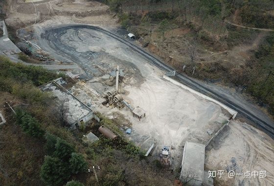污染洗沙場為何難以取締?新密環(huán)保執(zhí)法被指肌無力(圖1) 污染洗沙場為何難以取締?新密環(huán)保執(zhí)法被指肌無力(圖1)