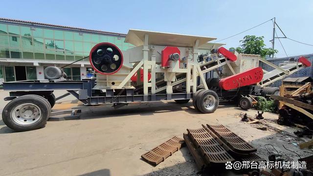 制砂機(jī)和洗砂機(jī)有什么區(qū)別?作用有哪些?(圖1) 制砂機(jī)和洗砂機(jī)有什么區(qū)別?作用有哪些?(圖1)