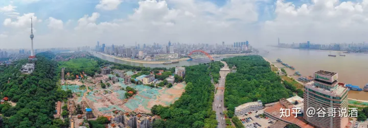 2022年白酒推薦：湖北有什么好酒？湖北省白酒排名及選購指南，性價比高的大品牌經典酒，好喝不貴的純糧食酒，送岳父送長輩，自飲禮品收藏必備（包含黃鶴樓、稻花香、西陵特曲、枝江大曲、白云邊等）(圖2)