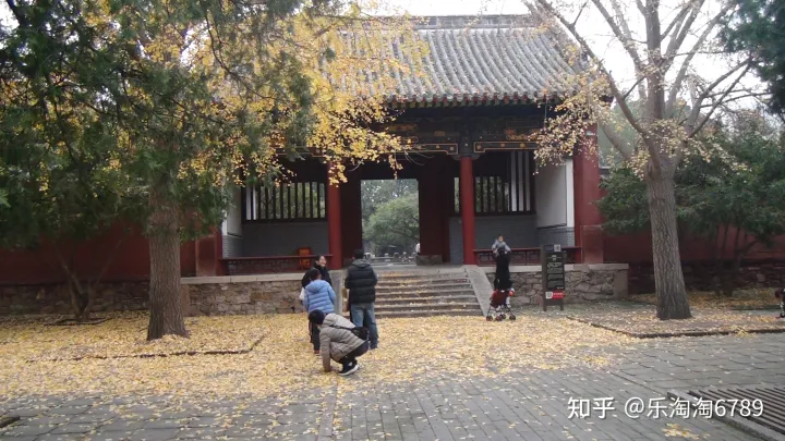 泰安:它是帝王封禪祭祀典禮之地,神秘威嚴,竟曾住著神仙一家!(圖7) 泰安:它是帝王封禪祭祀典禮之地,神秘威嚴,竟曾住著神仙一家!(圖7)