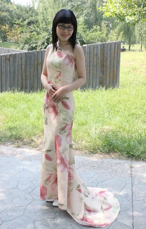什么是服裝設(shè)計?什么是立體裁剪?什么是服裝制版制作?(圖8) 什么是服裝設(shè)計?什么是立體裁剪?什么是服裝制版制作?(圖8)