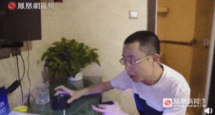 情侶酒店“激戰(zhàn)”40分鐘，4萬(wàn)人在線(xiàn)圍觀：酒店是直播現(xiàn)場(chǎng)！(圖18)