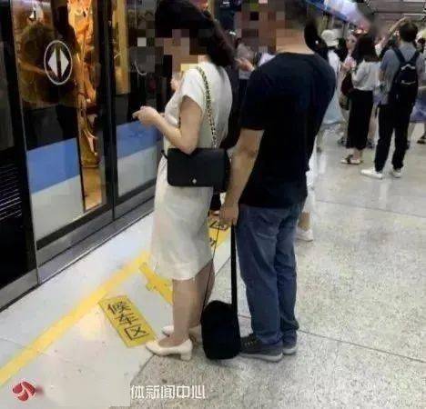 情侶酒店“激戰(zhàn)”40分鐘，4萬(wàn)人在線(xiàn)圍觀：酒店是直播現(xiàn)場(chǎng)！(圖24)