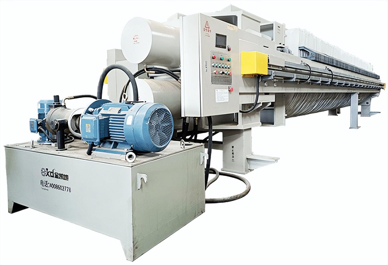 XMAZG—1500-U隔膜壓濾機(jī)的安裝與調(diào)試(圖2) XMAZG—1500-U隔膜壓濾機(jī)的安裝與調(diào)試(圖2)