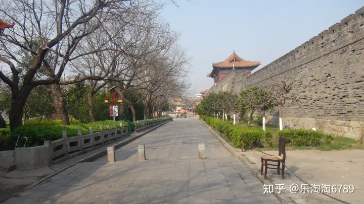 泰安:它是“皇城根里第一條街”,是泰安最繁華老街之一,如今還殘存些許影子,現(xiàn)卻幾無人知!(圖6) 泰安:它是“皇城根里第一條街”,是泰安最繁華老街之一,如今還殘存些許影子,現(xiàn)卻幾無人知!(圖6)