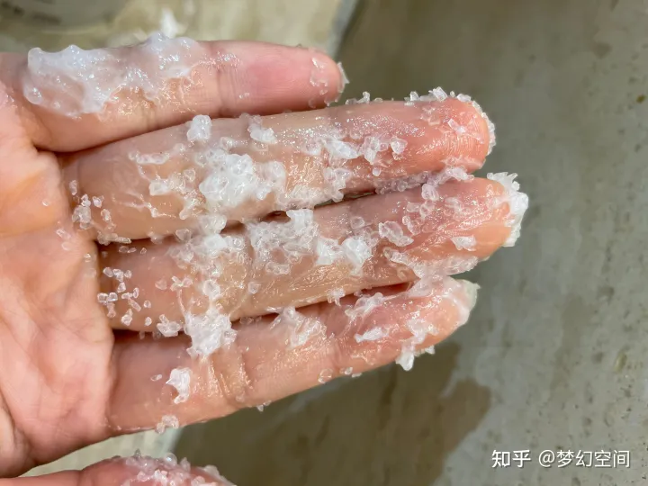 控油洗發(fā)水哪個牌子好｜十款口碑爆棚的無硅油洗發(fā)水推薦，拯救“油頭星人”(圖10)