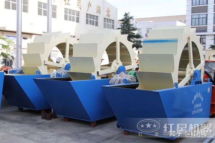 機制砂含泥量大如何解決?有了洗砂機提升砂石品質(zhì)不是問題!(圖3) 機制砂含泥量大如何解決?有了洗砂機提升砂石品質(zhì)不是問題!(圖3)